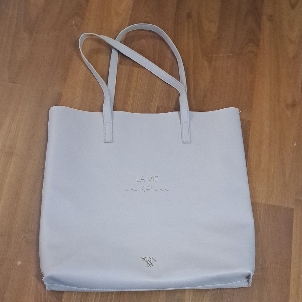 La Vie En Rose Elegant Gray Tote